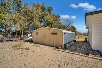 714 Barnes Rd, Cleburne, TX 76031 - photo 5