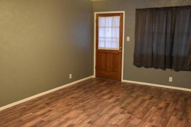 1106 Gatrix Ave, Cleburne, TX 76033 - photo 2