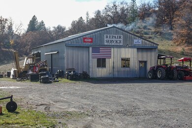 9945 N State Highway 3, Fort Jones, CA 96032 - photo 5