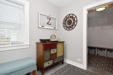 198 E Fremont Ave, Elmhurst, IL 60126 - photo 5