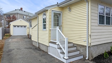 2 Hillside Ave, Salem, MA 01970 - photo 4