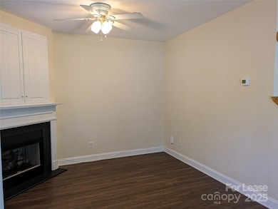917 Shearer St unit 20, Davidson, NC 28036 - photo 5