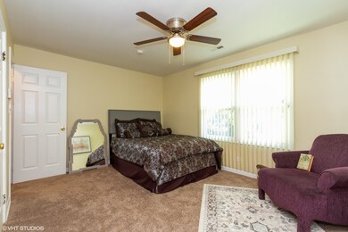 17550 Winston Dr, Country Club Hills, IL 60478 - photo 6