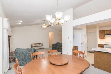 202 Forest Ridge Ct, Glen Carbon, IL 62034 - photo 7