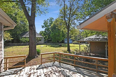101 SW Franklin Ave, Topeka, KS 66606 - photo 3