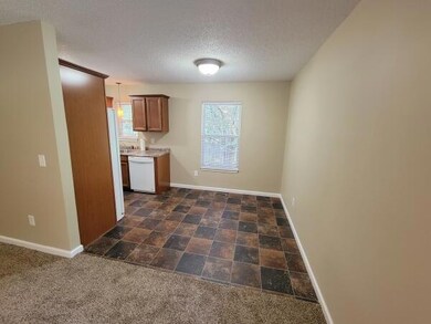 1707 Daytona Ct, Johnson City, TN 37601 - photo 7