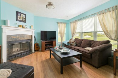 3669 Calkins Ct-15