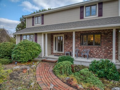 21 Cortland Dr, Salem, NH 03079 - photo 4