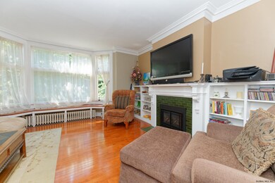429 State St, Albany, NY 12203 - photo 6