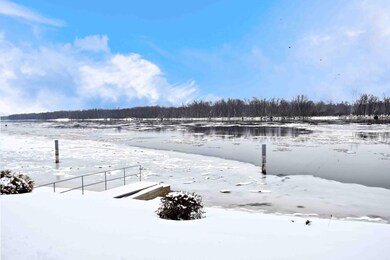 2 Dock & River