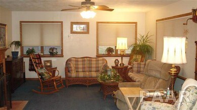 15946 N Regency Park Place, Chillicothe, IL 61523 - photo 4