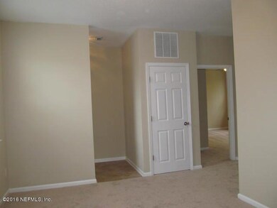 2473 Victoria Point Dr, Jacksonville, FL 32218 - photo 6