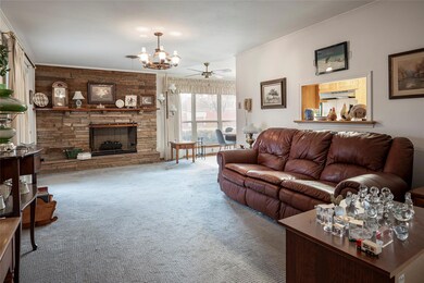 621 Cullum Ave, Hurst, TX 76053 - photo 7