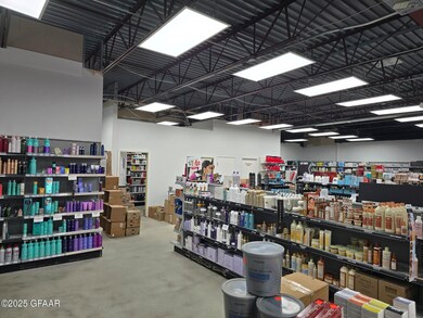 2100 S Columbia Rd, Grand Forks, ND 58201 - photo 4