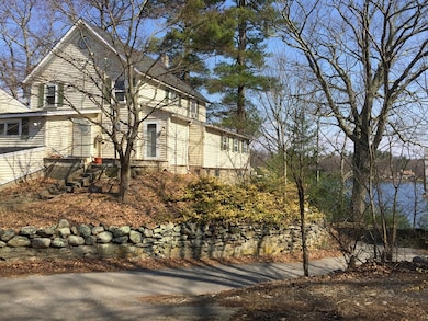 26 Colburn St, Northborough, MA 01532 - photo 2