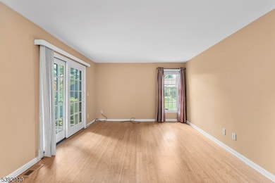 185 Jamestown Rd, Basking Ridge, NJ 07920 - photo 6