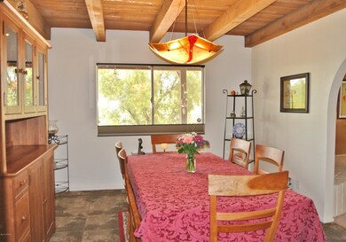 Formal Dining