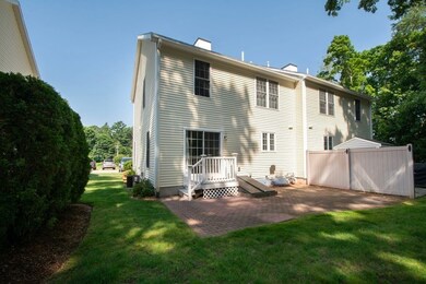 204 Center St unit 5, Pembroke, MA 02359 - photo 2