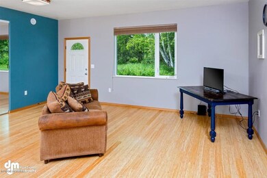 30-Living Room_DMD_2023