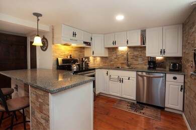 16 Hillside Ave unit 1, Amesbury, MA 01913 - photo 6