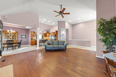 674 Friar Dr, Aurora, IL 60505 - photo 4