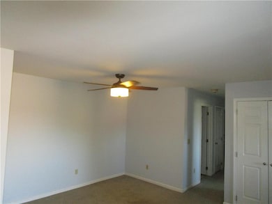 930 Cold Spring Rd unit 12, Allentown, PA 18103 - photo 2
