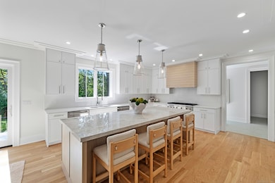 32 Webb Rd, Westport, CT 06880 - photo 2