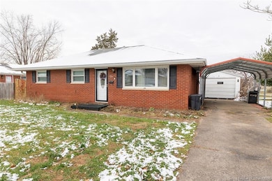 125 Bruce St, Salem, IN 47167 - photo 3