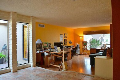 Living Room Atrium