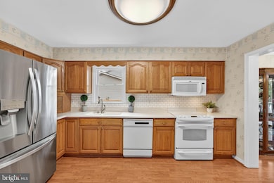 8945 Sweetbriar St, Manassas, VA 20110 - photo 6