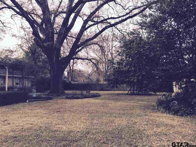 821 821 Barclay, Tyler, TX 75703 - photo 5