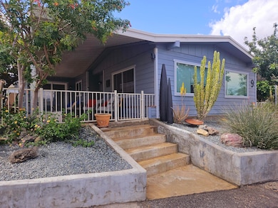 9 Prickley Pear New Front Photo #2  04-0