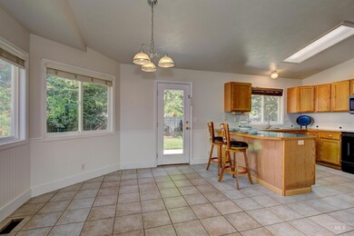 1214 W Hawaii Ave, Nampa, ID 83686 - photo 4