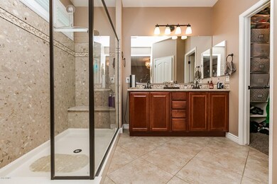 2069 E Hazeltine Way AZ-24