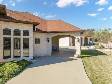 21057 Hill Terrace Ct, Whitney, TX 76692 - photo 6