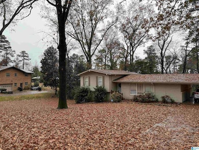 3153 Woodhaven Dr, Vestavia, AL 35243 - photo 2