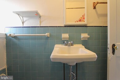 5313 Baynton St unit 2-B, Philadelphia, PA 19144 - photo 5