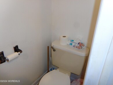 102 W Winged Foot Ct, Little Egg Harbor Township, NJ 08087 - photo 7