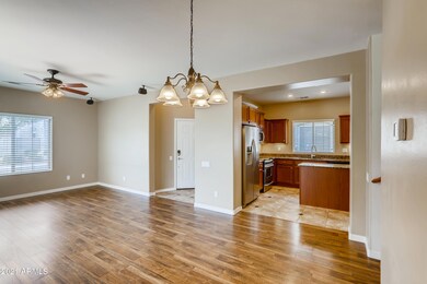 06 Dining Room