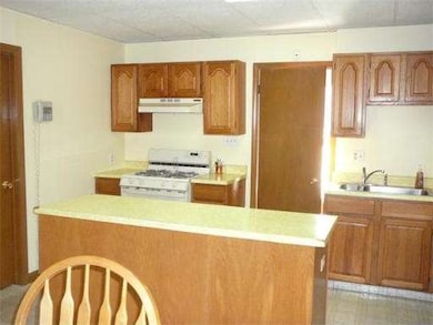 4 Indian Park, Chicopee, MA 01013 - photo 6