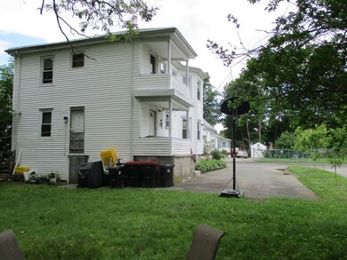 136 Myrtle St, Brockton, MA 02301 - photo 4