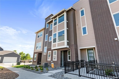 14241 Currant St, Broomfield, CO 80021 - photo 2