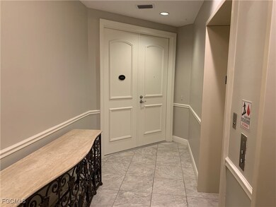 High Point Place unit G2507, Fort Myers, FL 33901 - photo 2