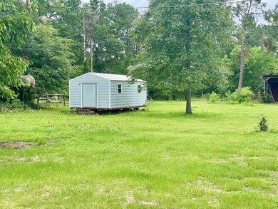 206 Stubbs Ln, Adel, GA 31620 - photo 2