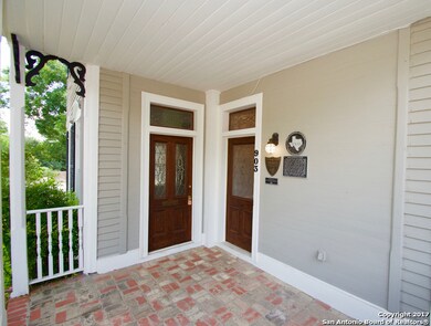 903 Belvin St, San Marcos, TX 78666 - photo 4