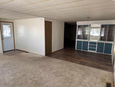 325 S 5th St unit 20, Sunnyside, WA 98944 - photo 3