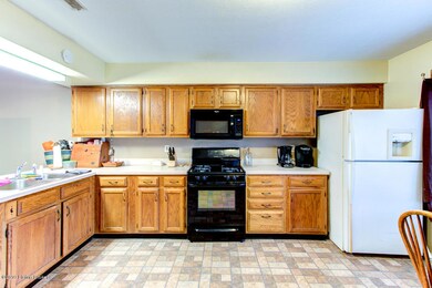 6805 Beard Ct, Louisville, KY 40228 - photo 6