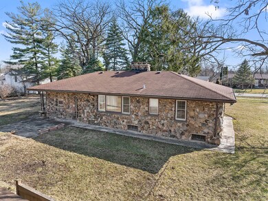 1146 Magnolia Ave, Gurnee, IL 60031 - photo 3