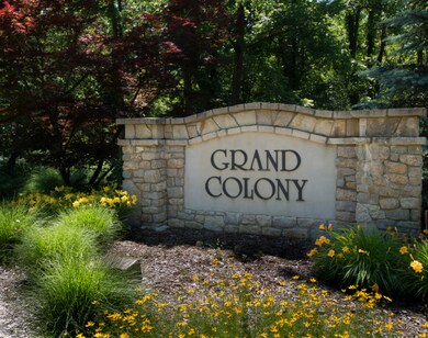 Grand Colony_Exterior_Entrance_1