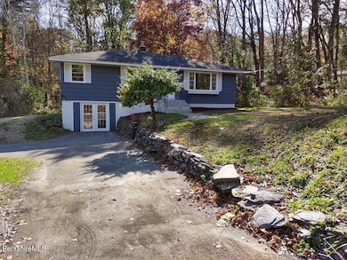 263 Barker Rd, Pittsfield, MA 01201 - photo 4